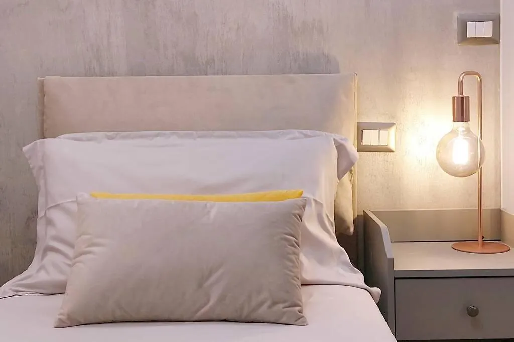 Aventino Contemporary Apartment-1